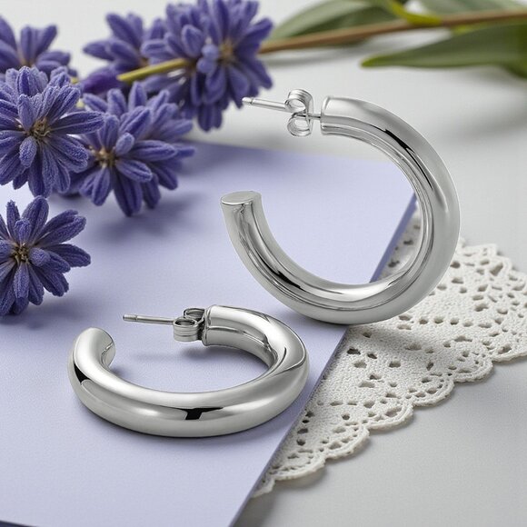 ๐๏ธChunky C Hoop Earrings 18K White Gold Plated Stainless Steel Minimalist - Picture 10 of 14